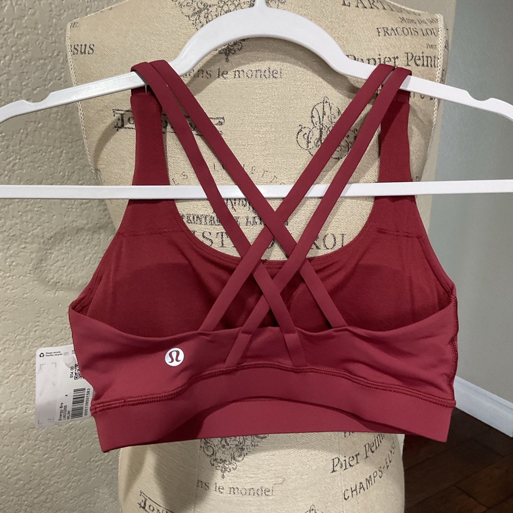 NEW Lululemon Sports Energy Sports Bra